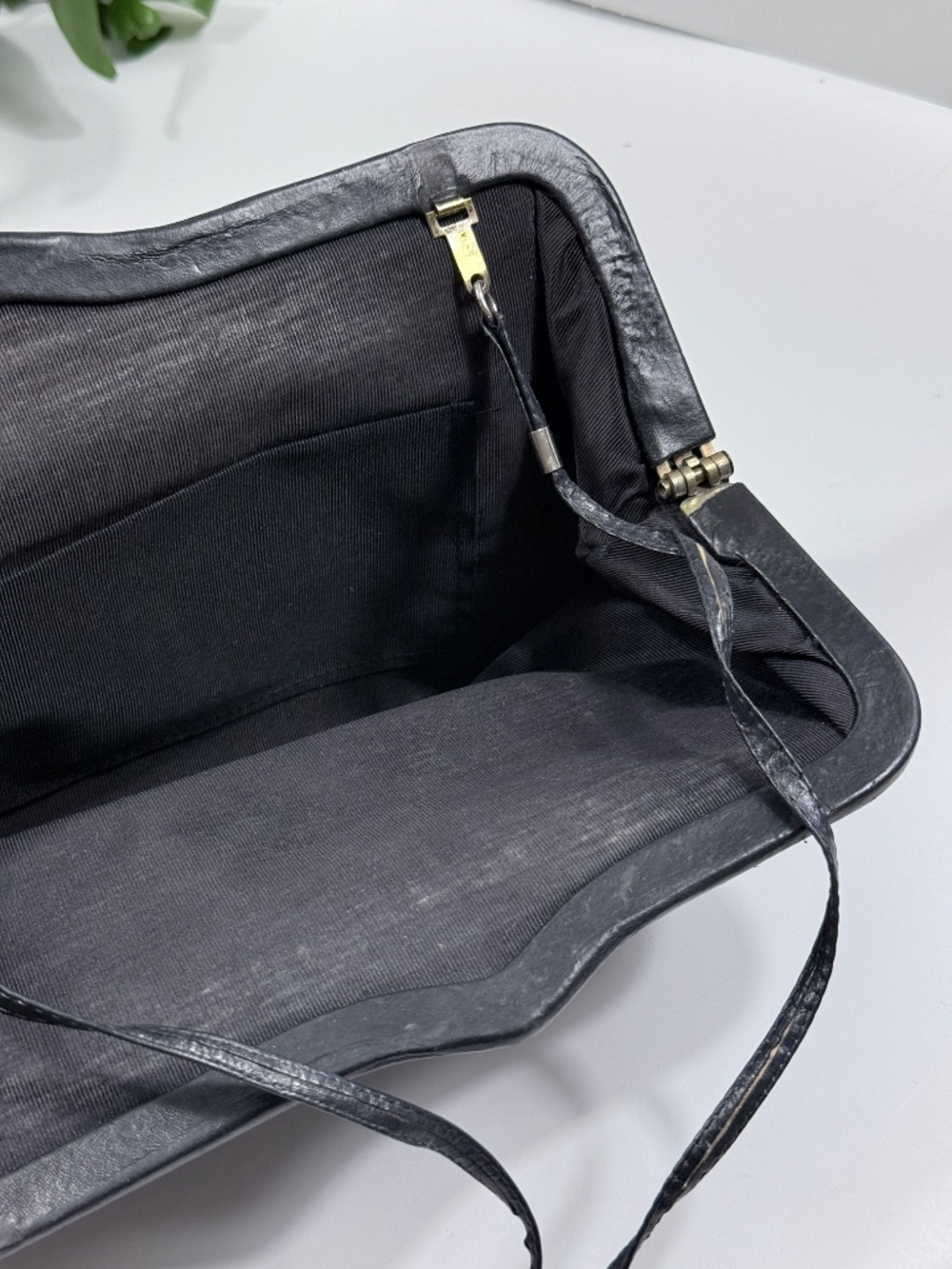 Vintage Black Leather Clutch Bag - Picture 6 of 7
